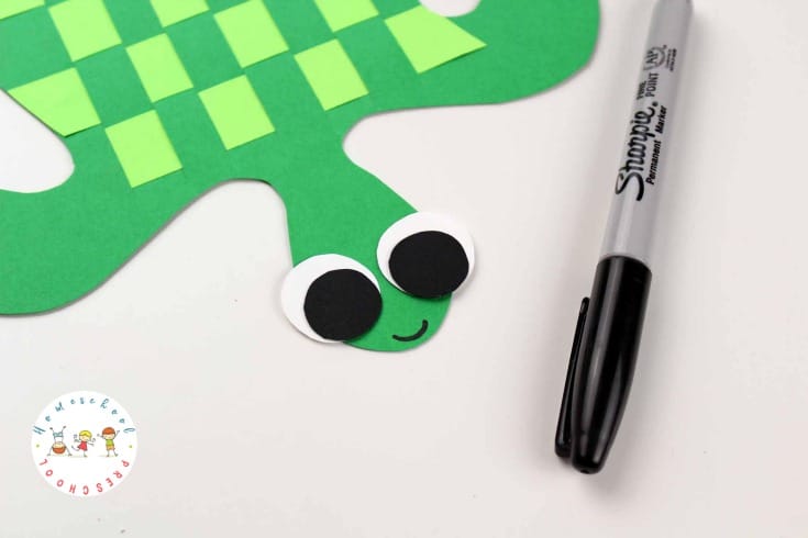 green DIY sea turtle craft template with googly eyes