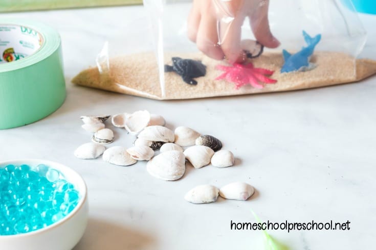 Make an ocean sensory bag for your toddlers and preschoolers to explore. It's a great activity for summer fun before or after a tip to the beach!